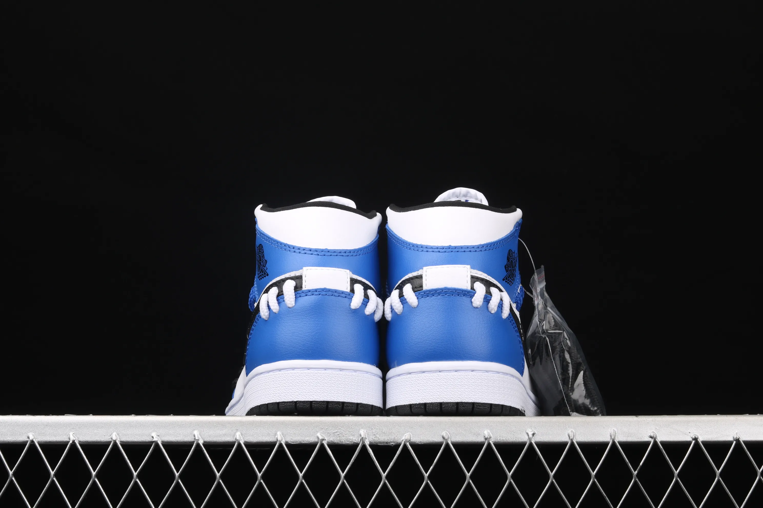 All categories Air Jordan Jordan series basketball shoes Air Jordan 1 Mid Air Jordan 1 Mid SE "Game Royal" AJ1 Joe 1 China White and Blue Deconstruction CV0152-401